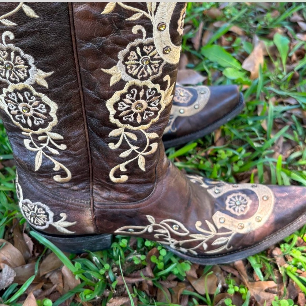 Old Gringo Lucky Cowboy Boots Embroidered Florals Horseshoes